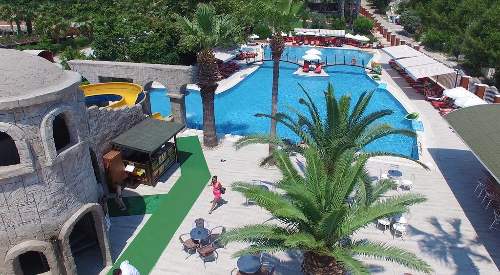 Thalia Beach Resort Hotel Ilica  Exterior foto